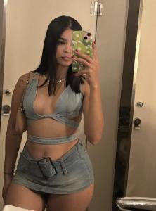 612255335: Chica busca chico en La Coruña