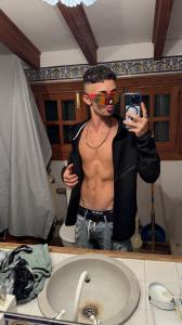 623176622: Chico busca chica en Sevilla