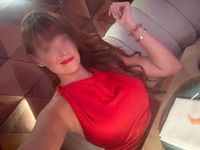 610706862: Chica busca chico en Valencia
