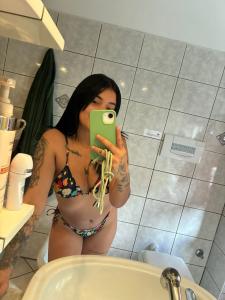 643419428: Chica busca chico en Huelva