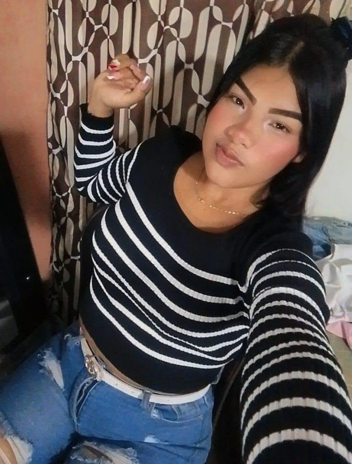 613204977: Chica busca chico en Zaragoza