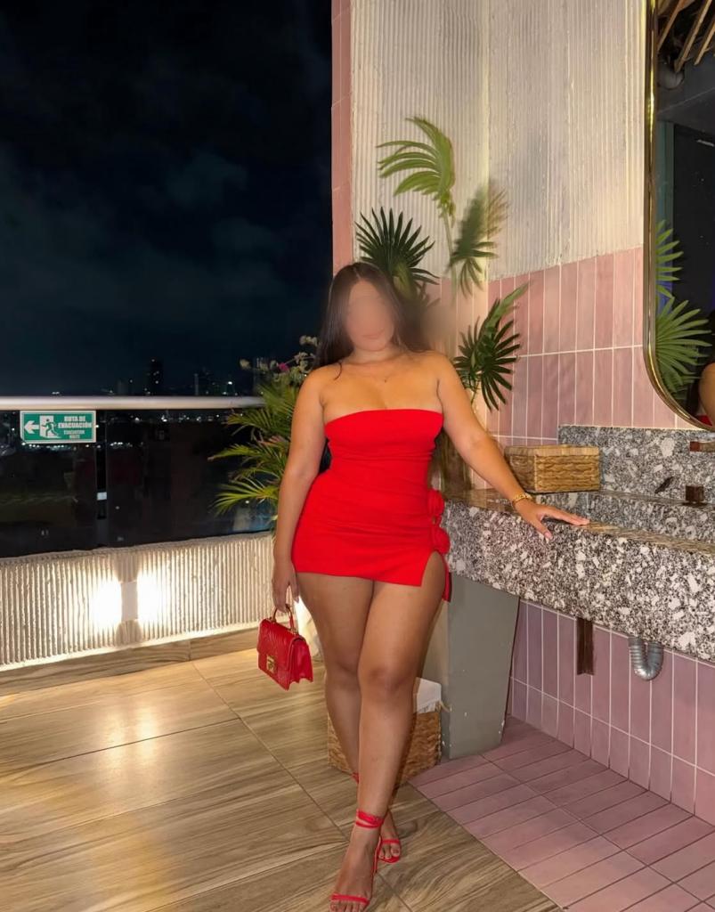 604183311: Chica busca chico en Mallorca