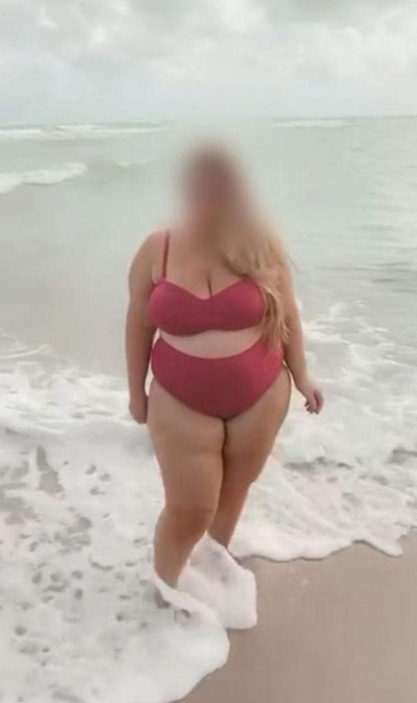 643779211: Chica busca chico en La Coruña