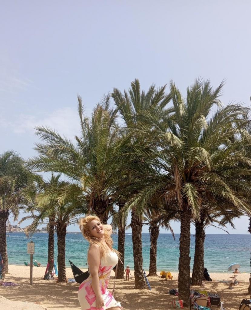 603135933: Chica busca chico en Cantabria