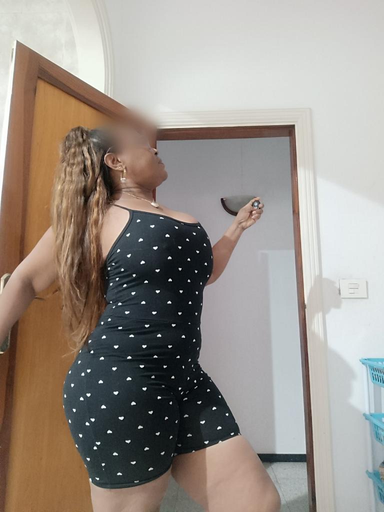 685642477: Chica busca chico en Las Palmas