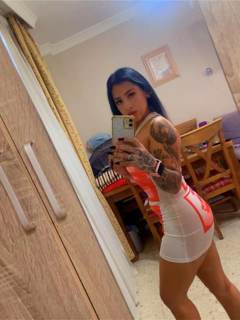 Chica busca chico en Pontevedra: 