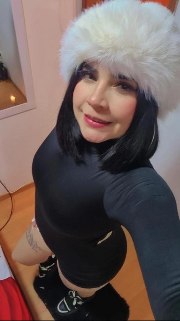 613249494: Chica busca chico en Zaragoza