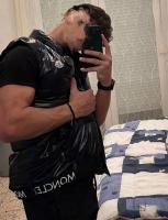 614473358: Chico busca chica en Madrid