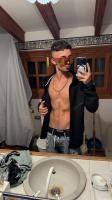 623176622: Chico busca chica en Sevilla