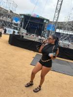 613909070: Chica busca chico en Valencia