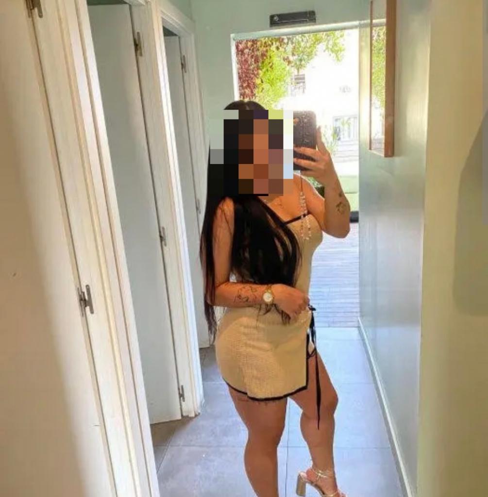 Chica busca chico en Tenerife: 