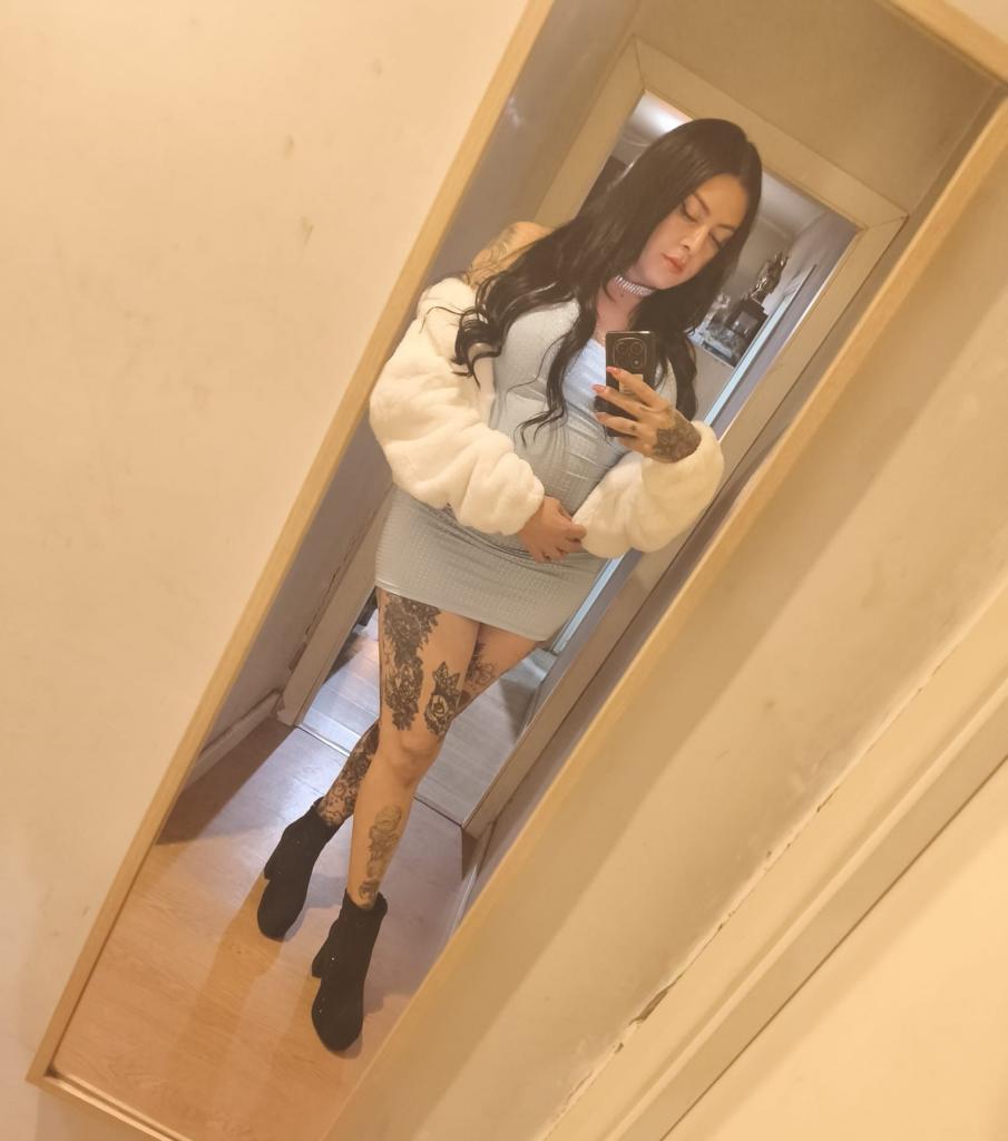 615906762: Transexual en Barcelona
