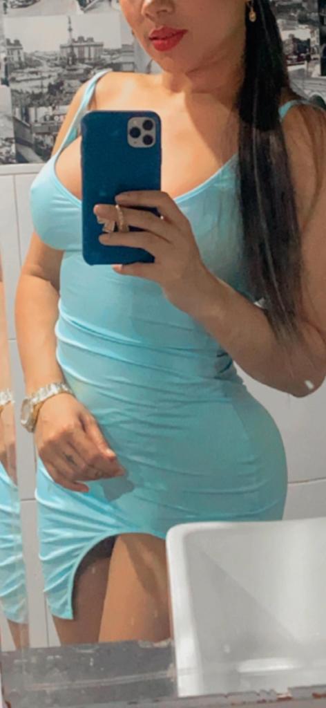 642958351: Chica busca chico en Pontevedra