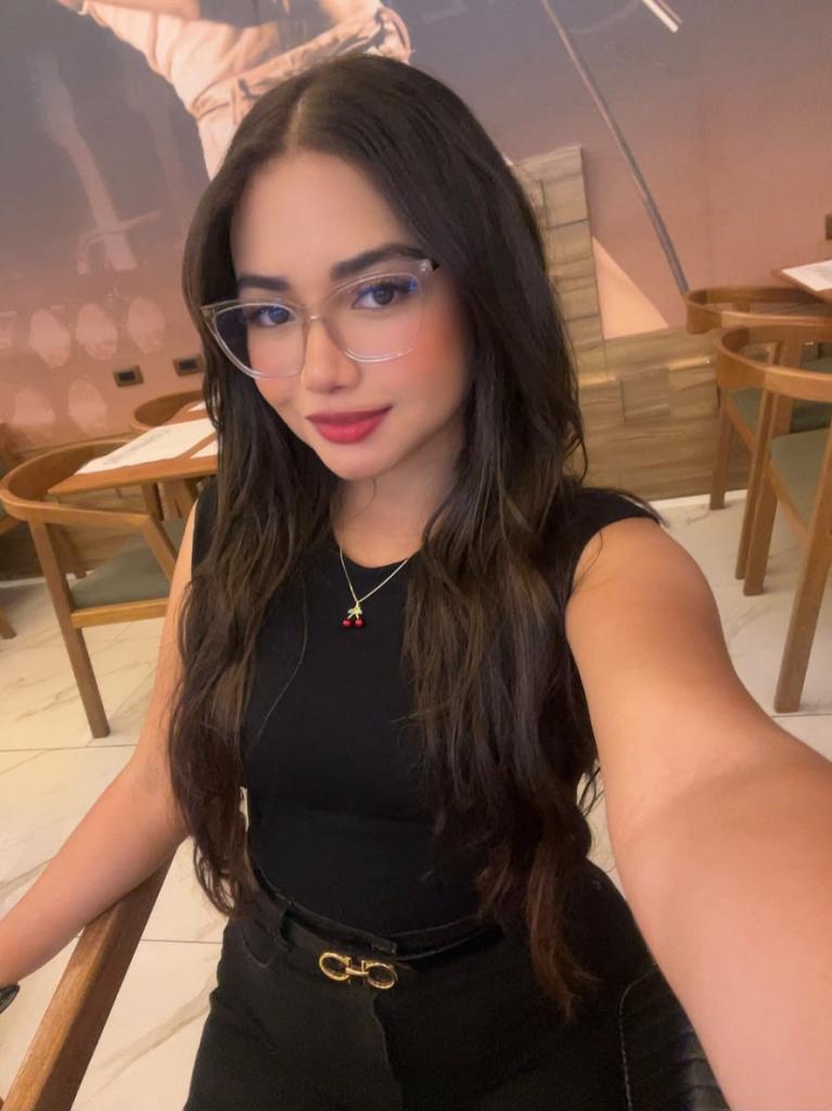 Chica busca chico en Granada: 