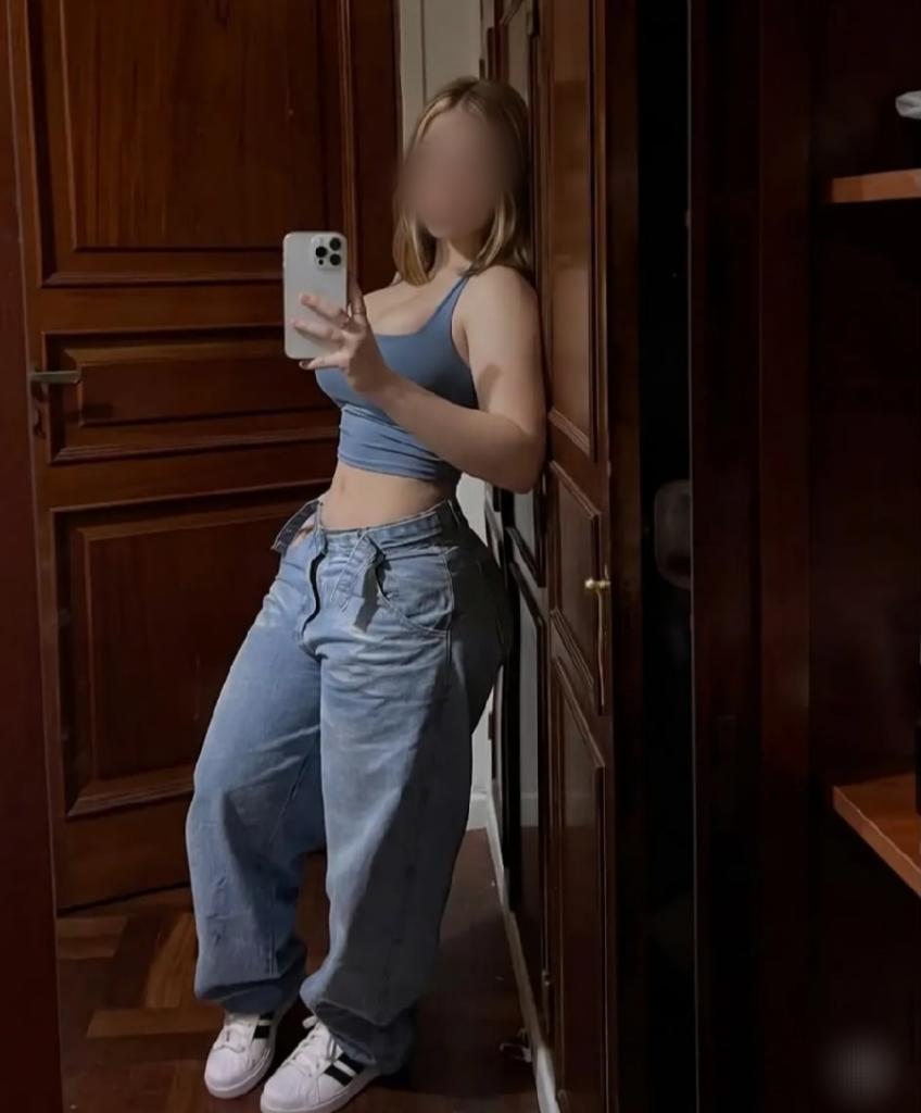 613713049: Chica busca chico en Madrid