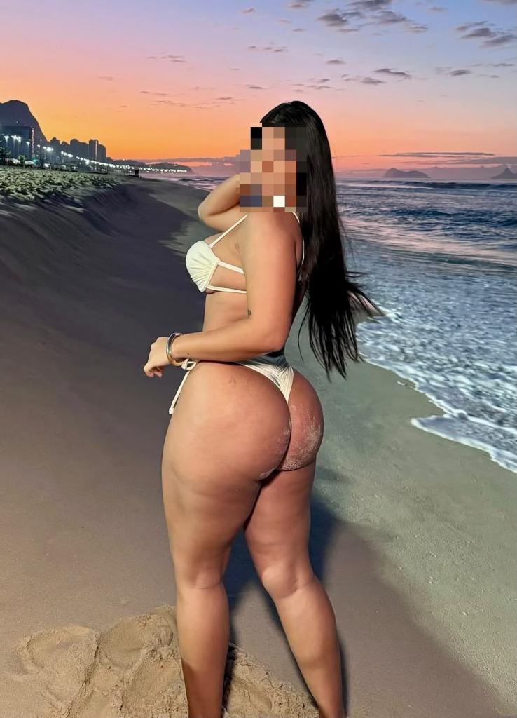 Chica busca chico en Menorca: 