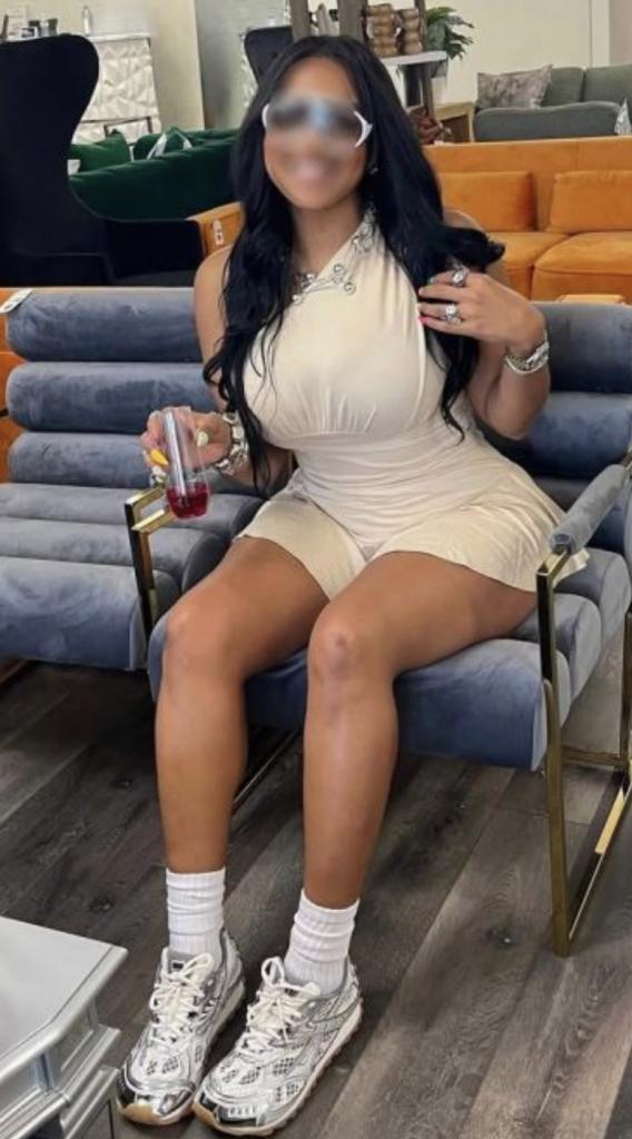 743055870: Chica busca chico en Navarra