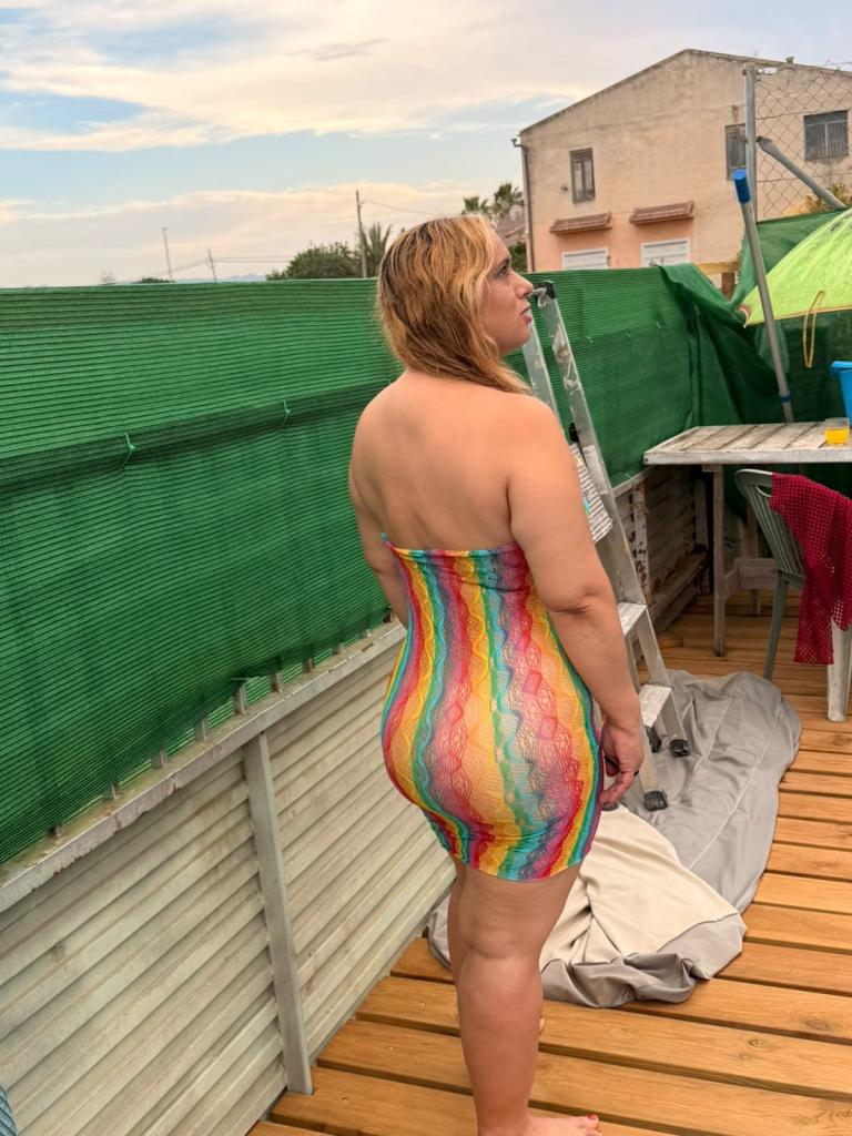 Chica busca chico en Alicante: 