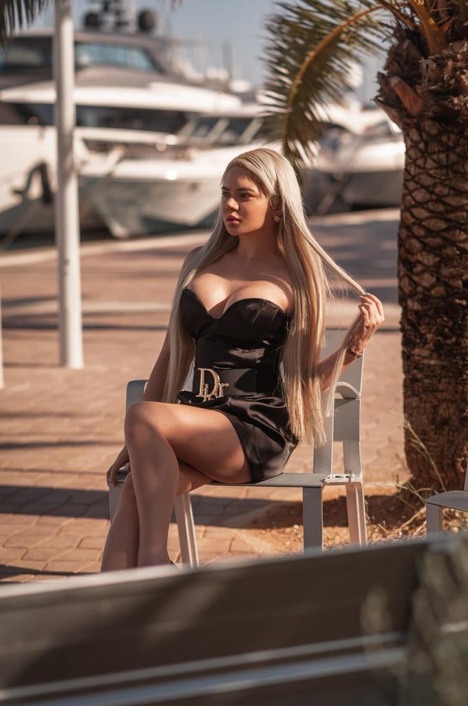 641864490: Chica busca chico en Mallorca