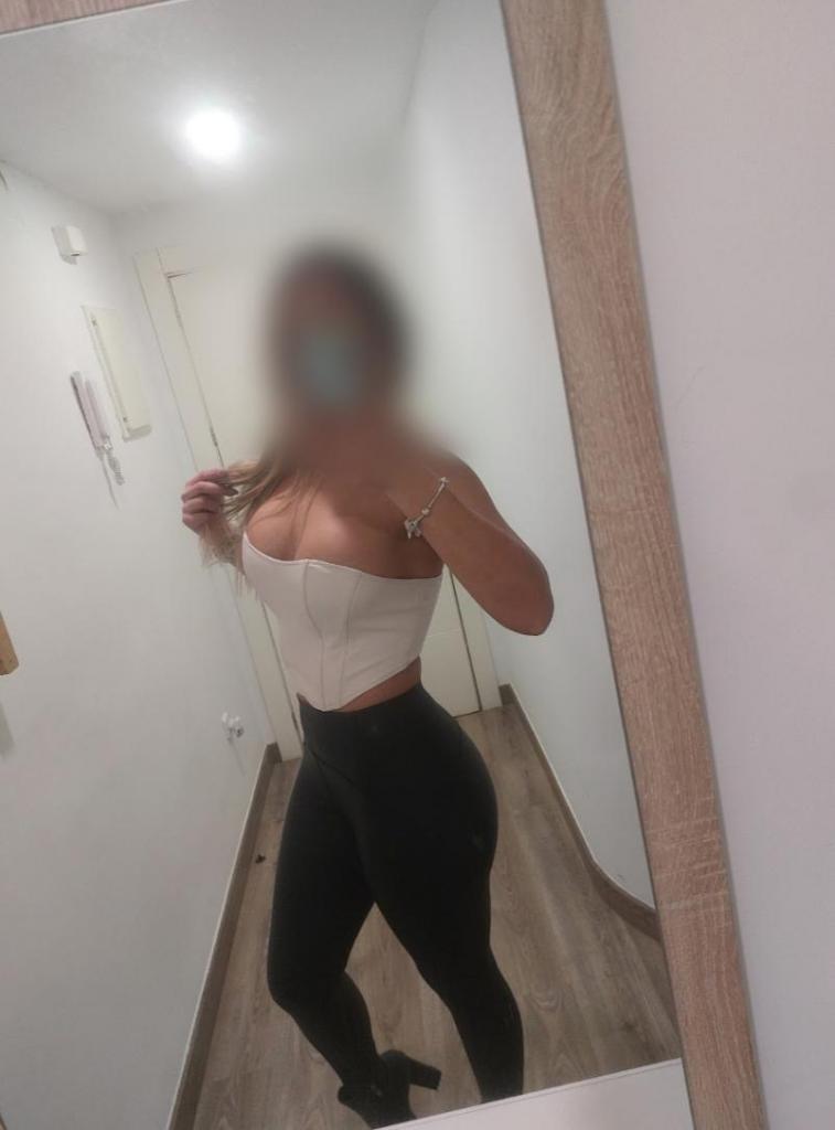 Chica busca chico en Alicante: 