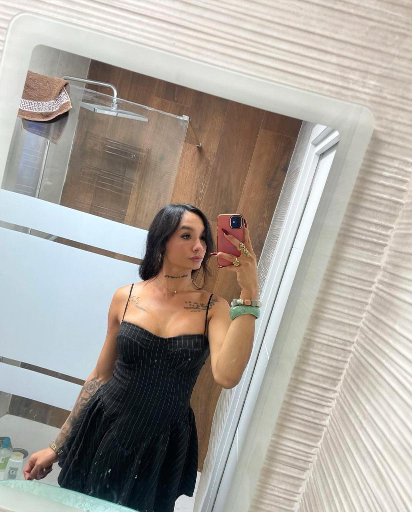 656447374: Transexual en Castellón