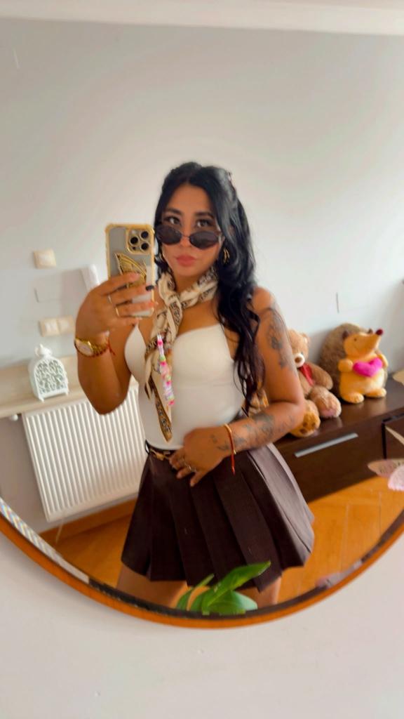 633183087: Chica busca chico en Asturias
