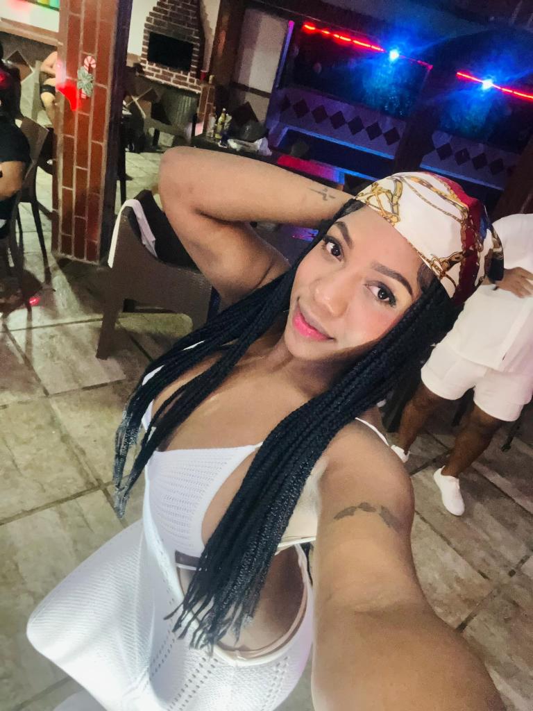 Chica busca chico en Huesca: 