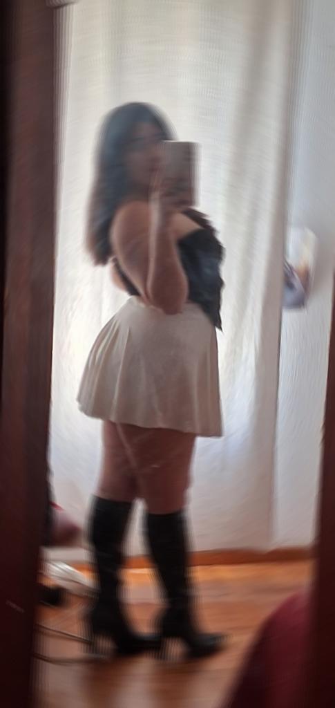 656867504: Chica busca chico en Málaga