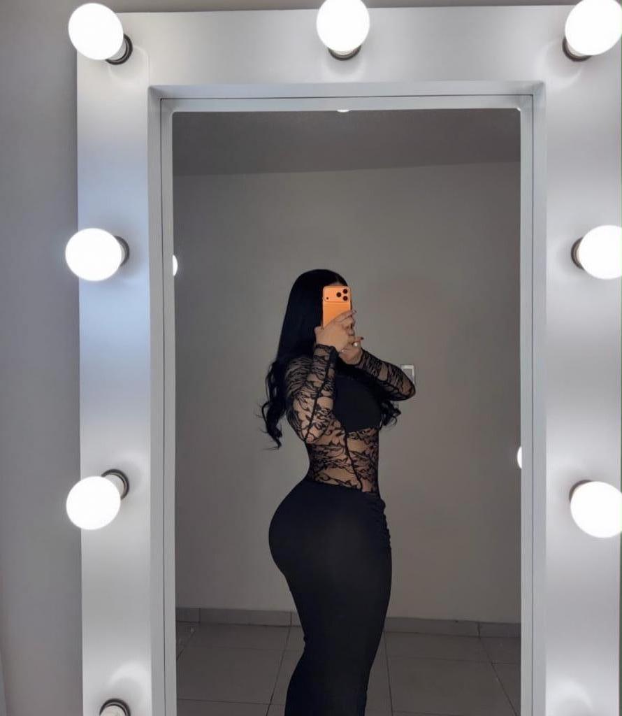 Chica busca chico en Murcia: 