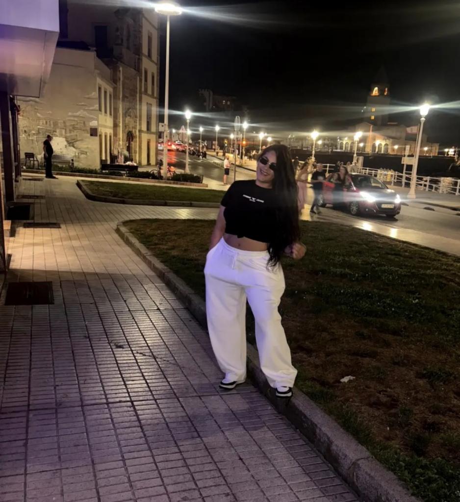 Chica busca chico en Asturias: 