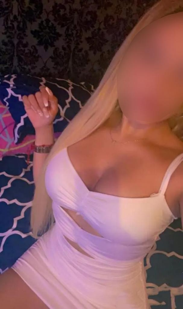 Chica busca chico en Cádiz: 