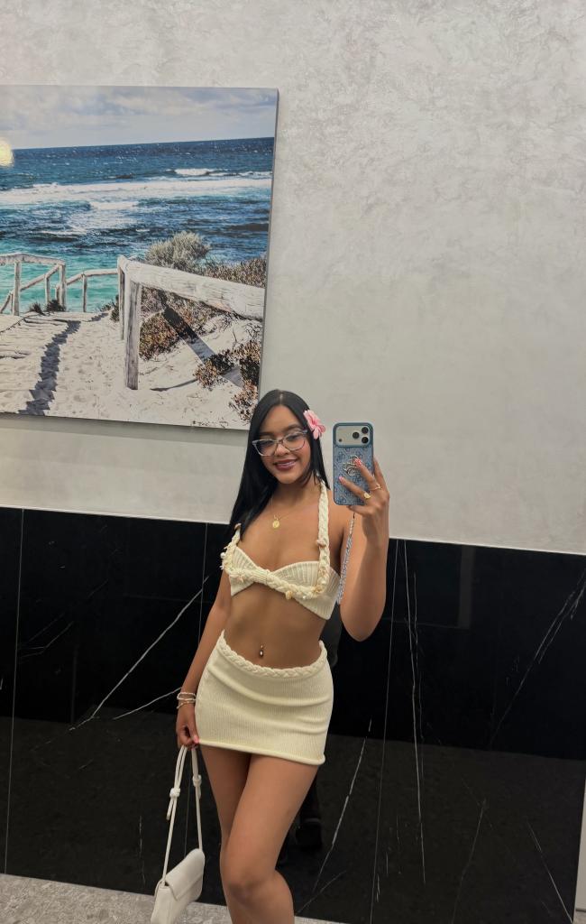 604169454: Chica busca chico en Madrid