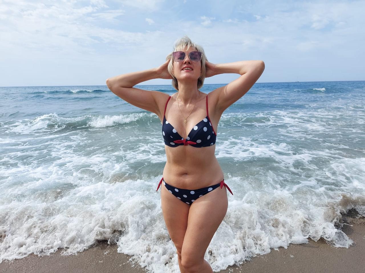 614656218: Chica busca chico en Almería