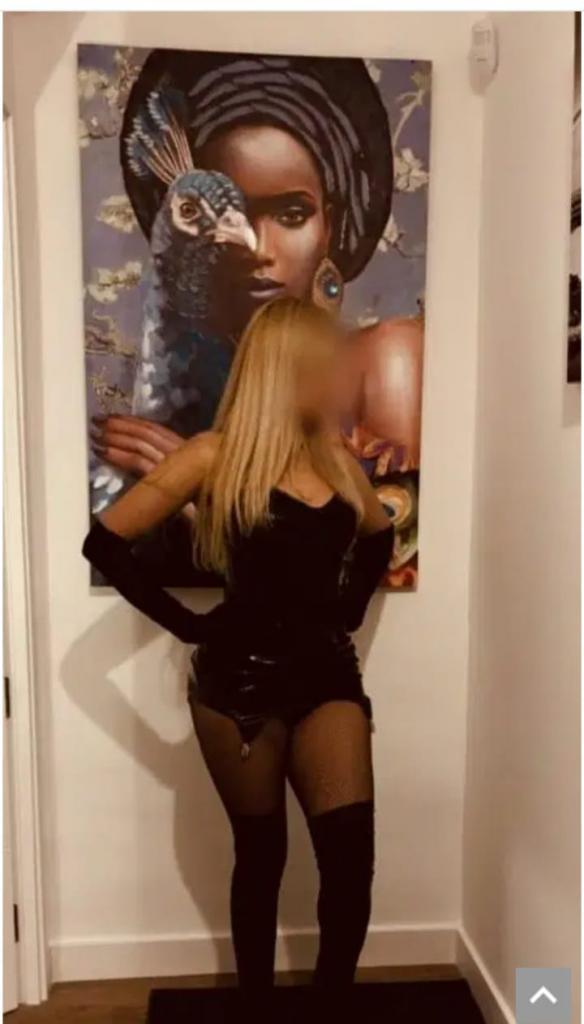 Chica busca chico en Almería: 