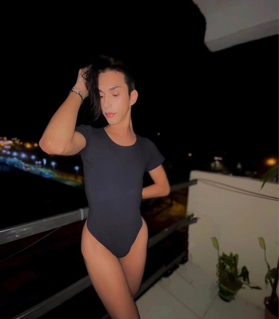 Chica busca chico en Cádiz: 