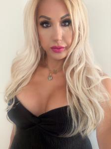 610808068: Chica busca chico en Zaragoza
