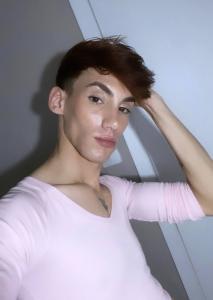 622310458: Chico busca chica en Valencia