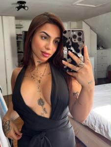 616060181: Chica busca chico en Mallorca