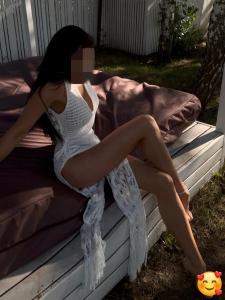 641521306: Chica busca chico en Lérida