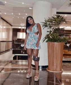 613786626: Chica busca chico en Valencia
