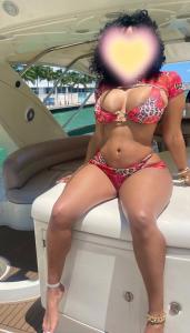 614491770: Chica busca chico en Navarra
