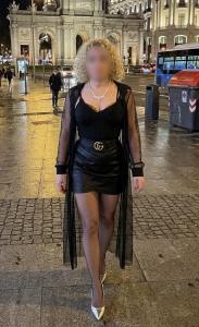 641934088: Chica busca chico en La Coruña