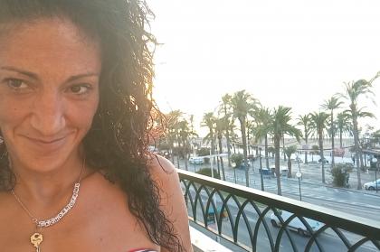641880071: Chica busca chico en Alicante