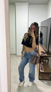 633968393: Chica busca chico en Málaga