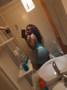 613296788: Chica busca chico en Navarra