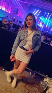 663127543: Chica busca chico en Murcia