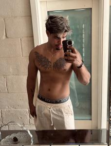 617950806: Chico busca chica en Málaga