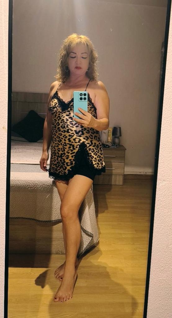 Chica busca chico en Lugo: 