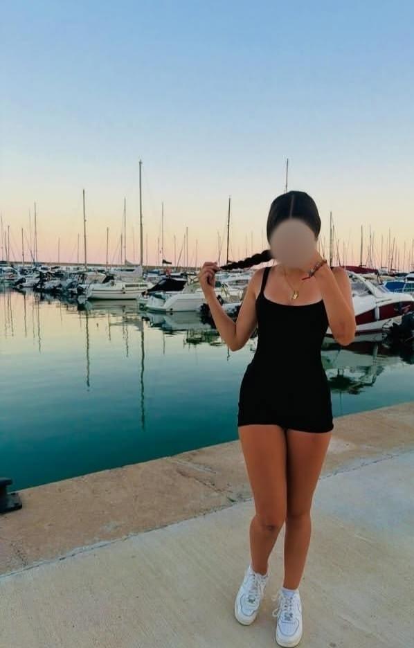 627699802: Chica busca chico en Sevilla