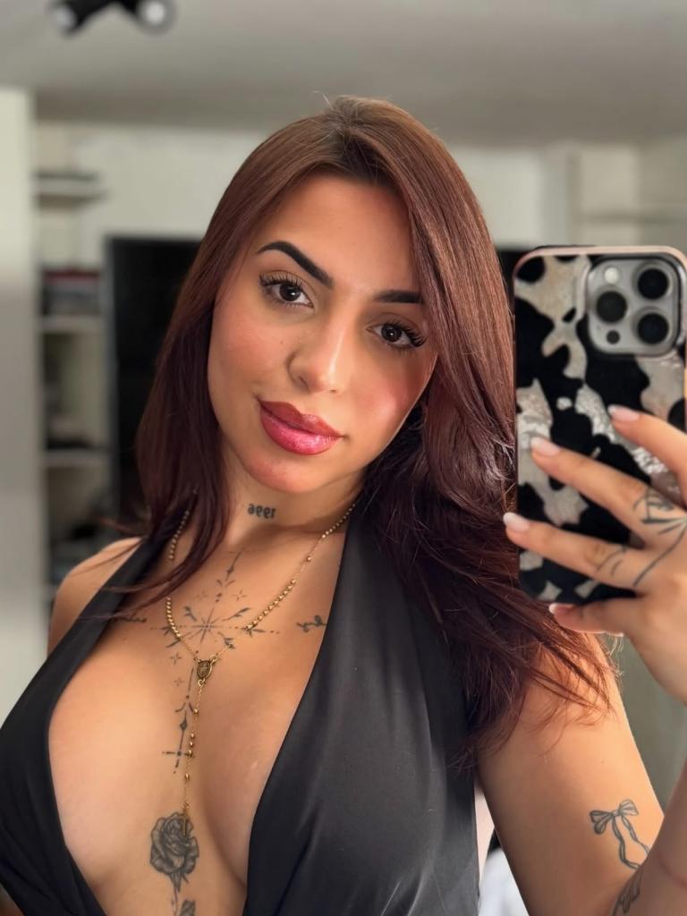 616060181: Chica busca chico en Mallorca